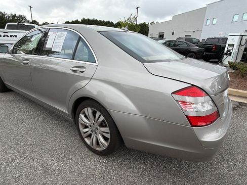 Used 2009 Mercedes-Benz S 550 4MATIC image 10