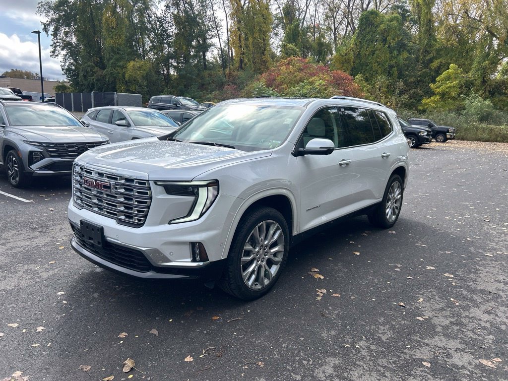 Used 2024 GMC Acadia Denali w/ Super Cruise Package AWD/4WD image 8