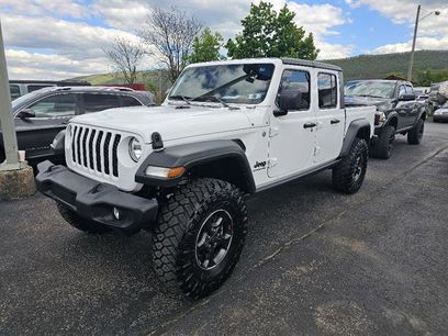 Used 2020 Jeep Gladiator Sport w/ Quick Order Package 24S