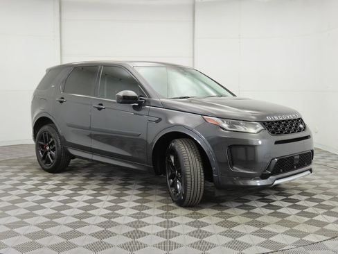 Used 2025 Land Rover Discovery Sport S image 3