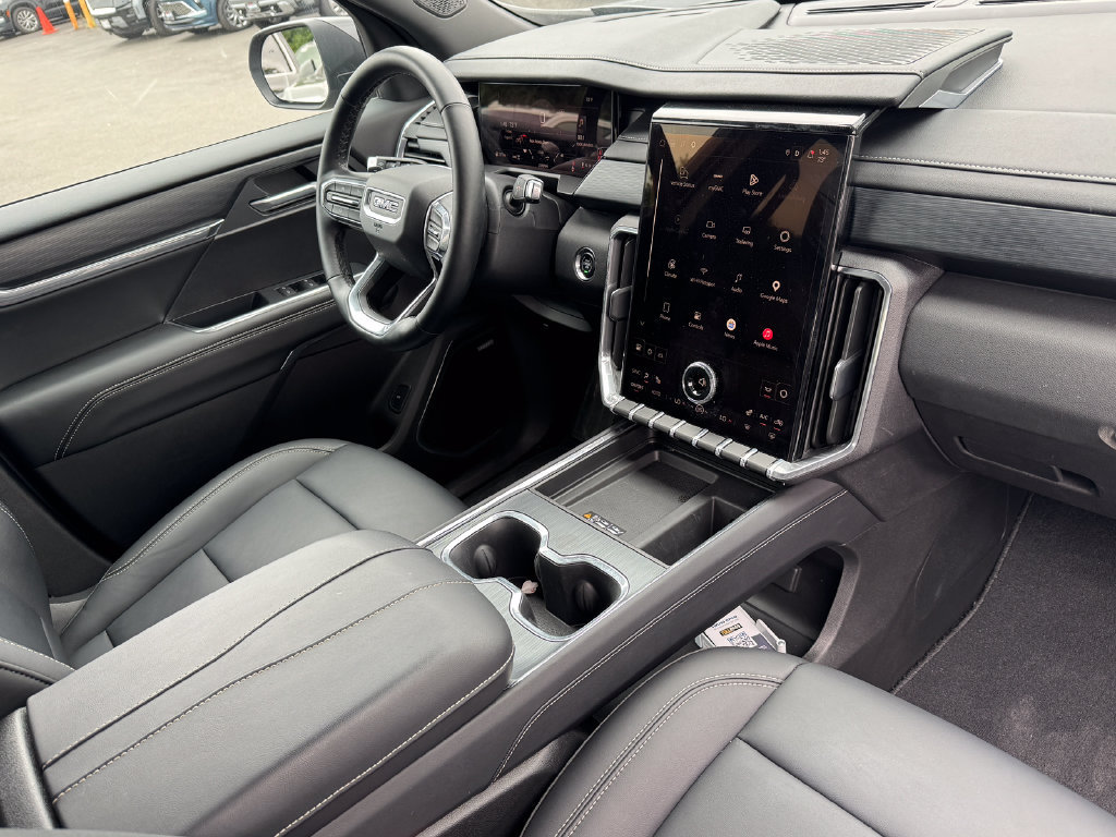 Used 2026 GMC Acadia Elevation w/ Elevation Premium Package AWD/4WD image 25