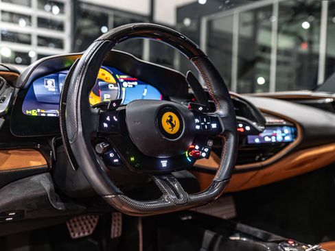 Used 2021 Ferrari SF90 Stradale image 10