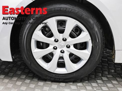 Used 2024 Toyota Corolla LE FWD image 28