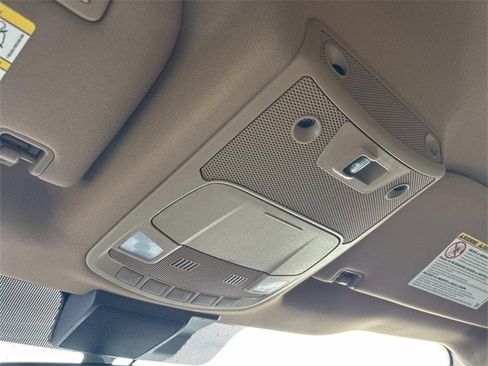 Certified 2022 Ford F250 Lariat w/ Lariat Ultimate Package image 36