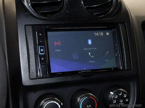 Used 2017 Jeep Patriot Sport FWD image 18