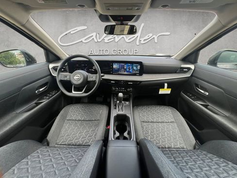New 2026 Nissan Kicks SV FWD image 21
