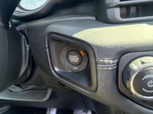 Used 2024 Jeep Wrangler High Altitude AWD/4WD image 23