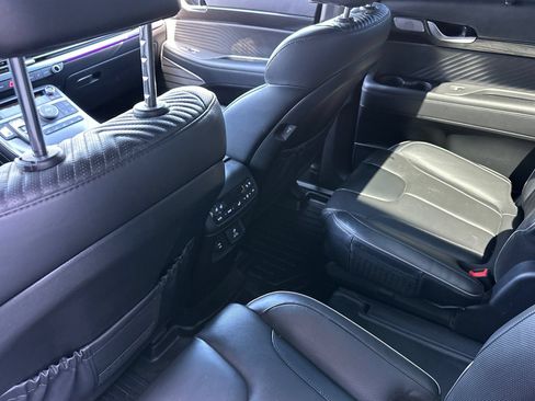 Used 2024 Hyundai Palisade Calligraphy FWD image 16