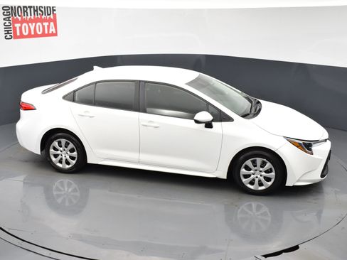 Used 2024 Toyota Corolla LE FWD image 20