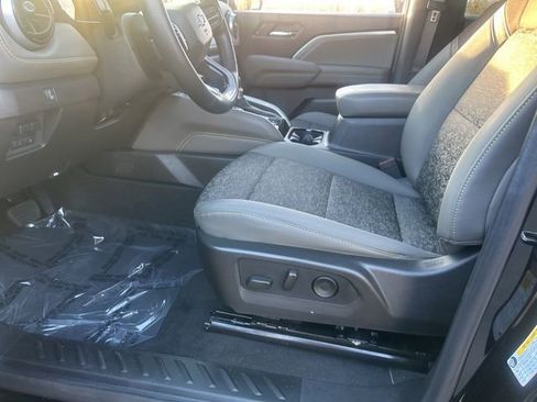 Certified 2024 Chevrolet Colorado ZR2 image 9