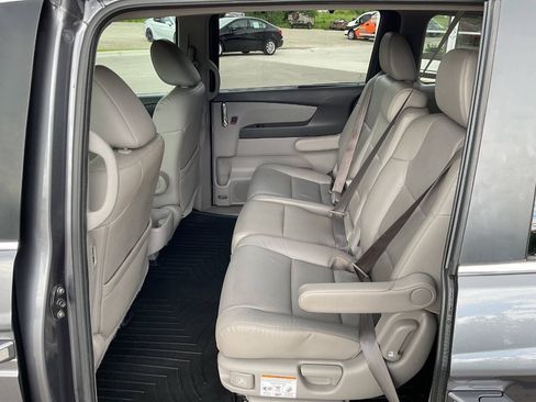 Used 2014 Honda Odyssey EX-L image 32