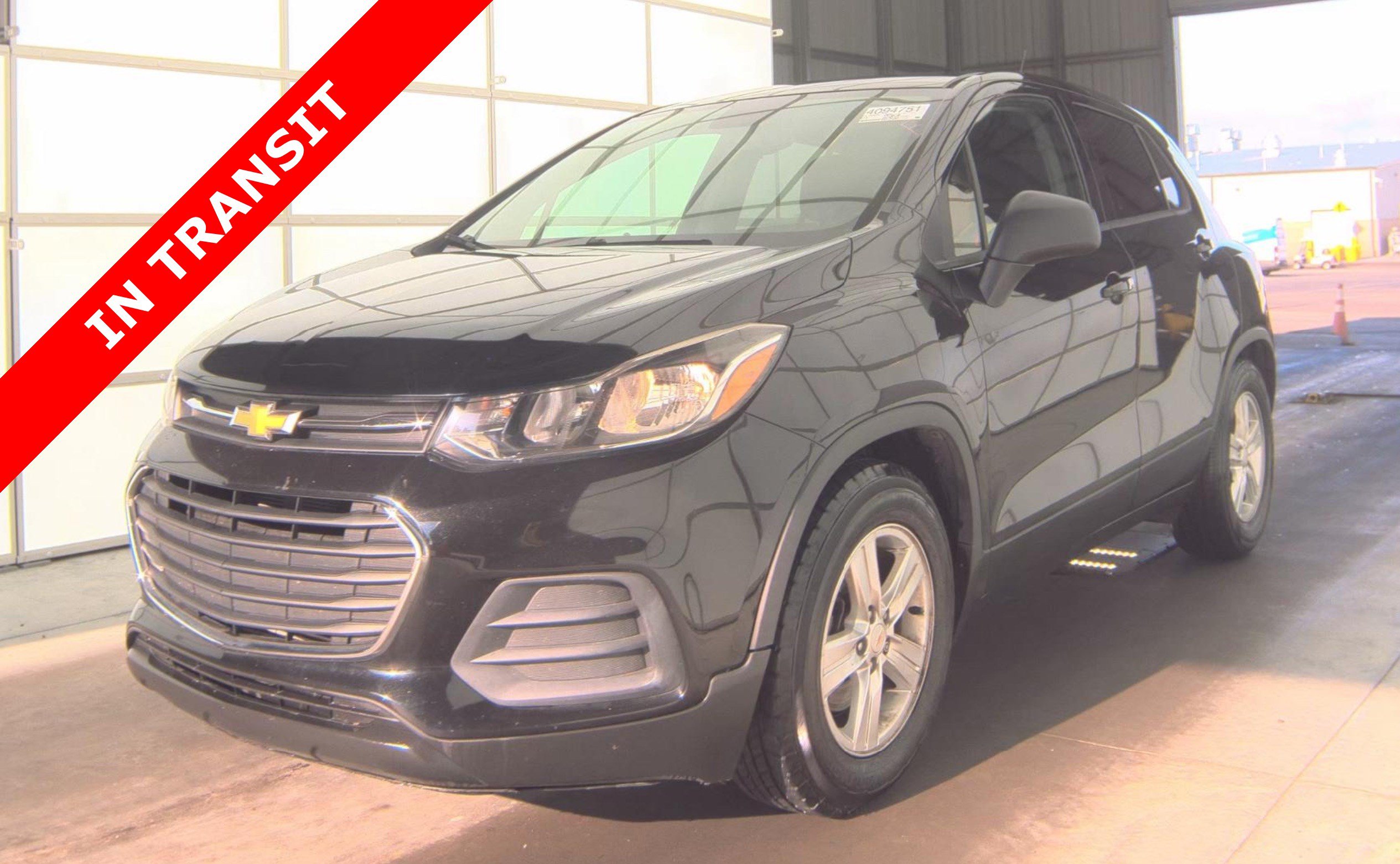 Used 2020 Chevrolet Trax LS w/ Tint and Cruise Package FWD image 1