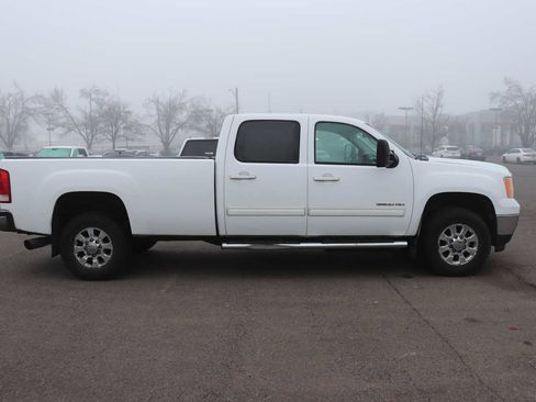 Used 2014 GMC Sierra 3500 SLT image 4