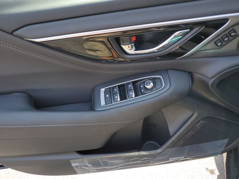 Used 2025 Subaru Outback Limited w/ Popular Package #2 image 14