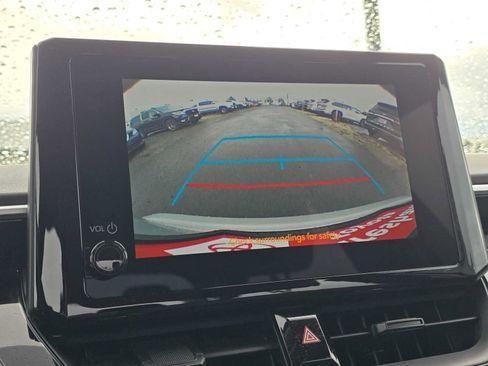 Used 2024 Toyota Corolla LE FWD image 28