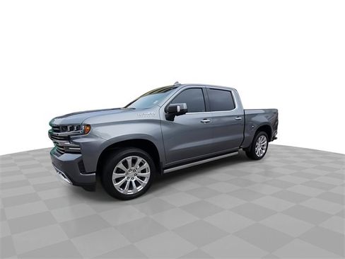 Used 2021 Chevrolet Silverado 1500 High Country w/ Technology Package image 4