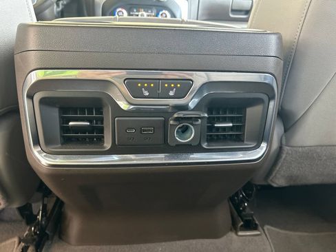 Used 2021 GMC Sierra 1500 SLT AWD/4WD image 13