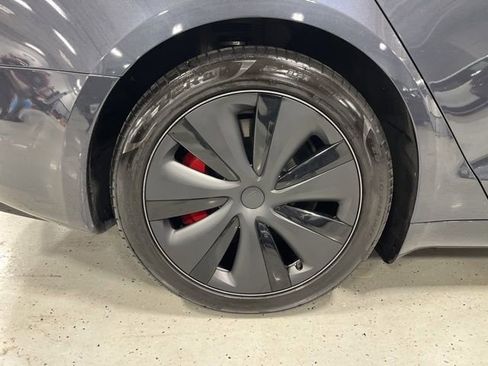 Used 2024 Tesla Model S Plaid image 8