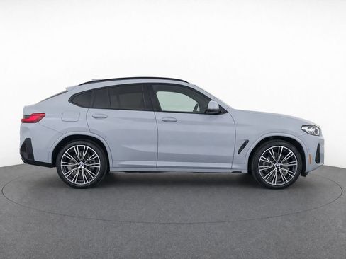 Used 2023 BMW X4 xDrive30i w/ M Sport Package AWD/4WD image 26