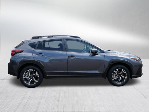 Used 2024 Subaru Crosstrek 2.0i Premium AWD/4WD image 8
