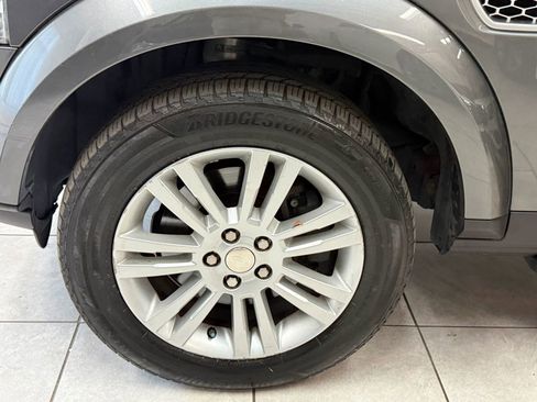 Used 2014 Land Rover LR4 HSE LUX image 40