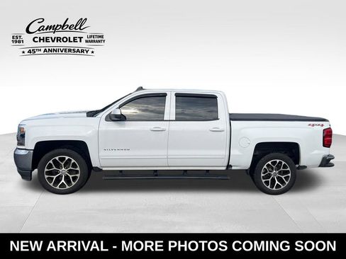 Used 2017 Chevrolet Silverado 1500 LT AWD/4WD image 2