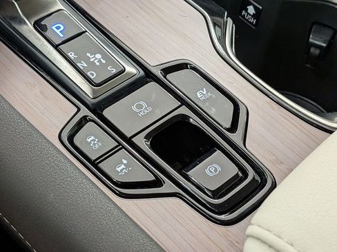 Certified 2024 Lexus RX 350 w/ Convenience Package image 27