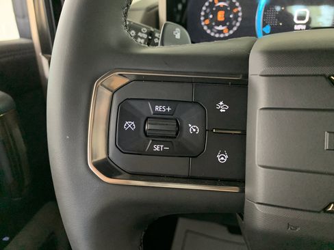 New 2025 GMC Hummer EV 2X image 22