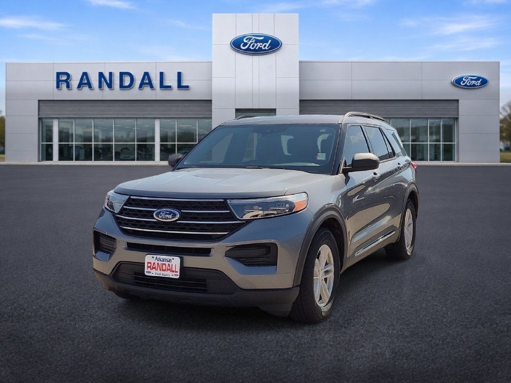 Used 2021 Ford Explorer XLT RWD image 2