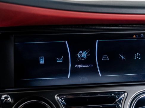 Used 2019 Rolls-Royce Wraith Black Badge image 27