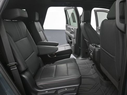 Used 2025 Chevrolet Tahoe RST w/ Comfort Package RWD image 10