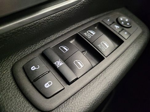 Used 2021 RAM 1500 Lone Star RWD image 27