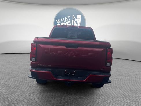 Used 2024 Chevrolet Colorado LT w/ LT Convenience Package AWD/4WD image 5