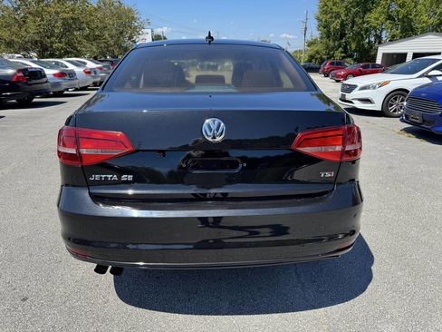 Used 2015 Volkswagen Jetta Sport image 7