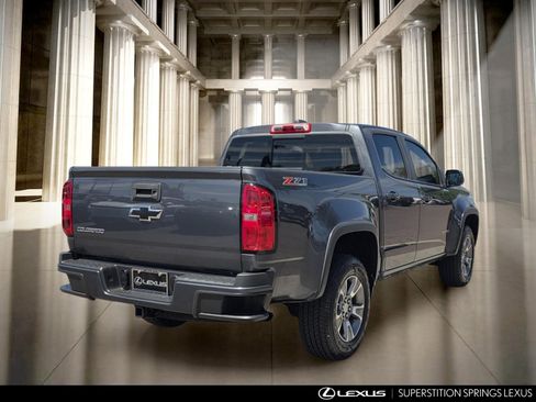 Used 2016 Chevrolet Colorado Z71 AWD/4WD image 4