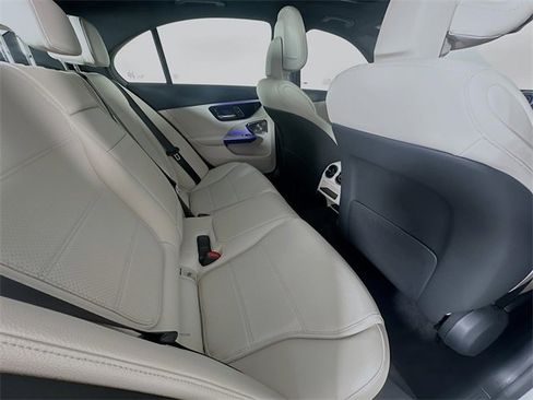 Certified 2025 Mercedes-Benz C 300 4MATIC Sedan image 27