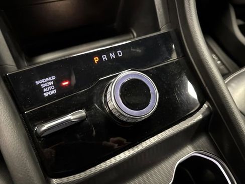 Used 2024 Jeep Grand Cherokee Limited w/ MOPAR Finishing Package image 23