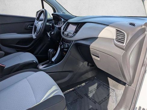 Used 2021 Chevrolet Trax LS w/ Tint and Cruise Package FWD image 26