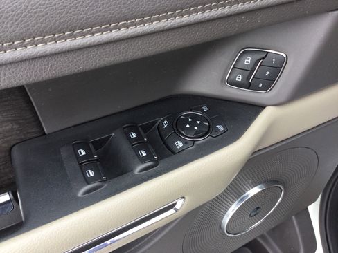 Used 2020 Ford Expedition Limited w/ Equipment Group 302A image 12