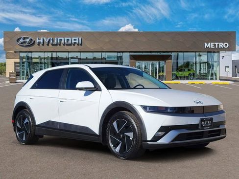 New 2026 Hyundai Ioniq 5 SEL image 1