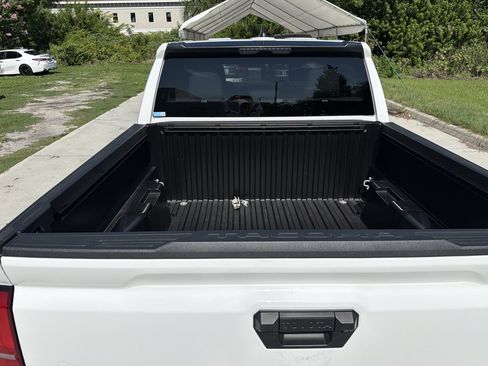 Used 2024 Toyota Tacoma SR5 RWD image 11