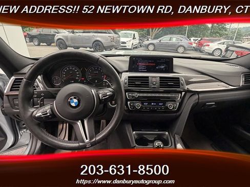 Used 2018 BMW M3 RWD image 26