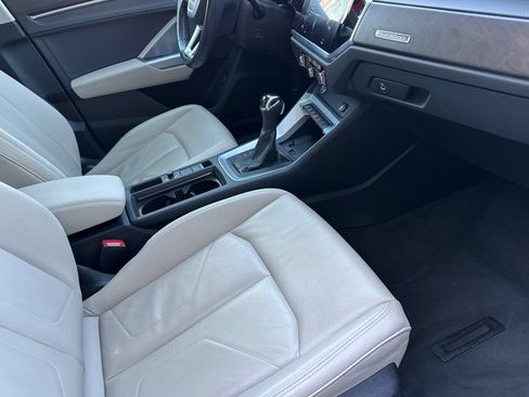 Used 2020 Audi Q3 2.0T Premium Plus AWD/4WD image 16