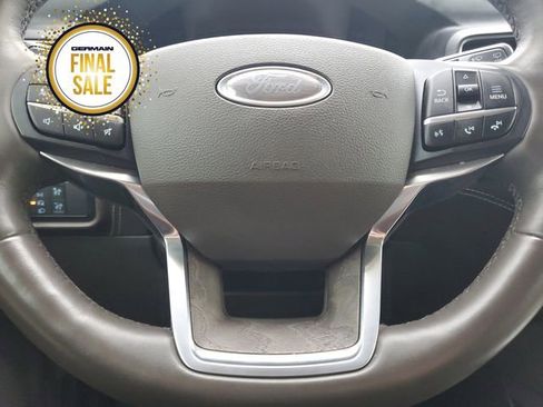 Used 2020 Ford Explorer Platinum w/ Premium Technology Package image 21