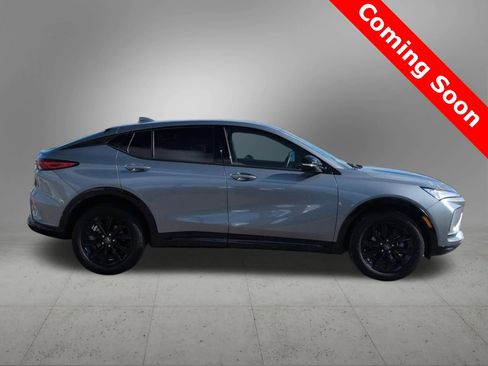 Used 2024 Buick Envista Sport Touring w/ Convenience I Package image 7