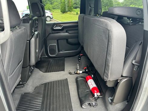 Used 2025 Chevrolet Silverado 2500 LT w/ Convenience Package AWD/4WD image 27
