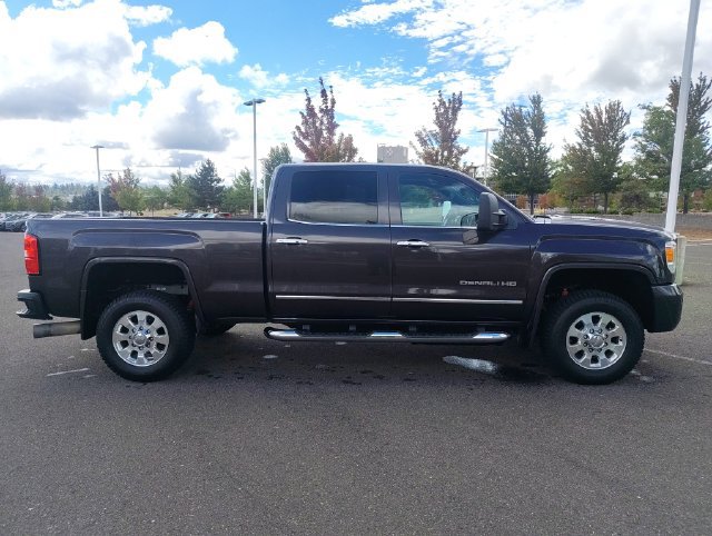 Used 2015 GMC Sierra 3500 Denali w/ Duramax Plus Package AWD/4WD image 2