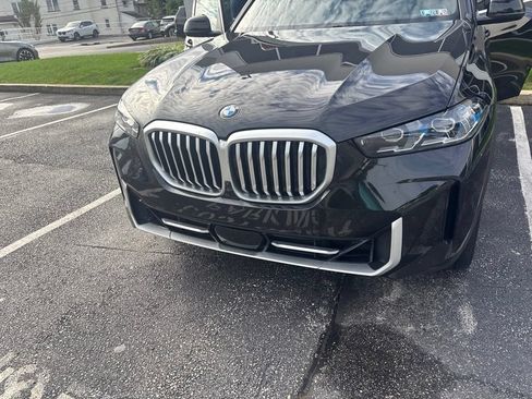 Used 2024 BMW X5 xDrive40i w/ Premium Package AWD/4WD image 6
