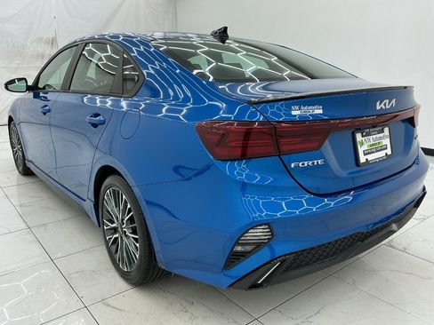 Used 2022 Kia Forte GT-Line w/ GT-Line Premium Package FWD image 8