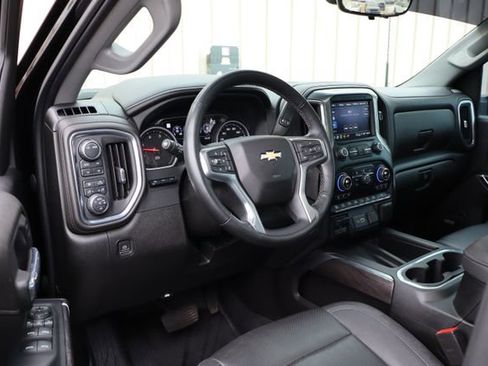 Used 2023 Chevrolet Silverado 2500 LTZ w/ LTZ Convenience Package AWD/4WD image 19